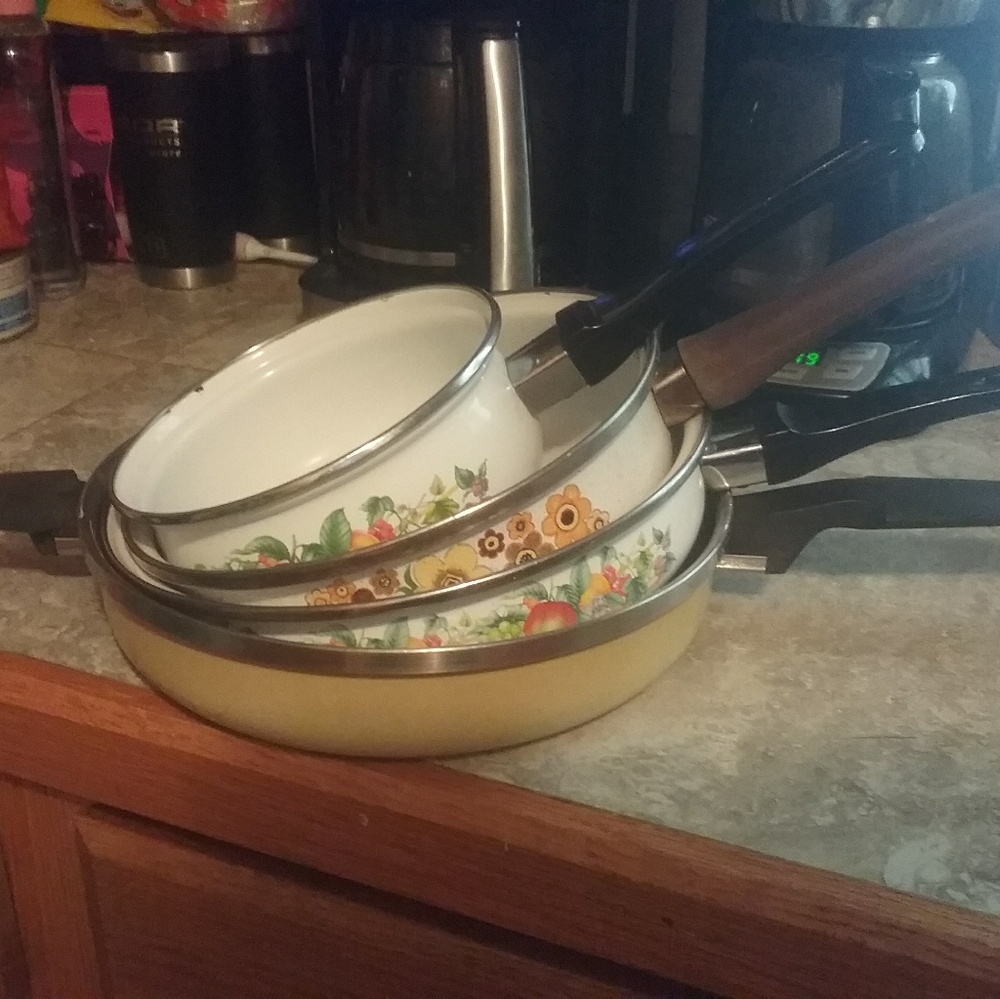 Vintage pans
